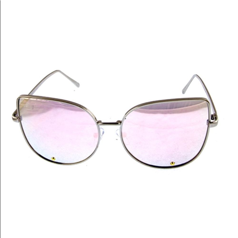 ✨x5 HP✨Butterfly Detailed Sunglasses - Picture 3 of 8